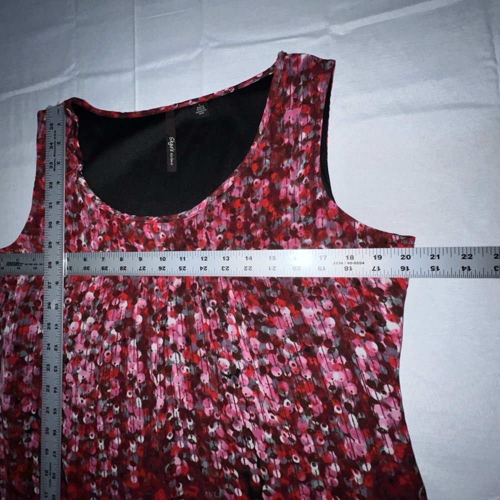 Skye’s the Limit Sleeveless top, Large - Picture 3 of 9
